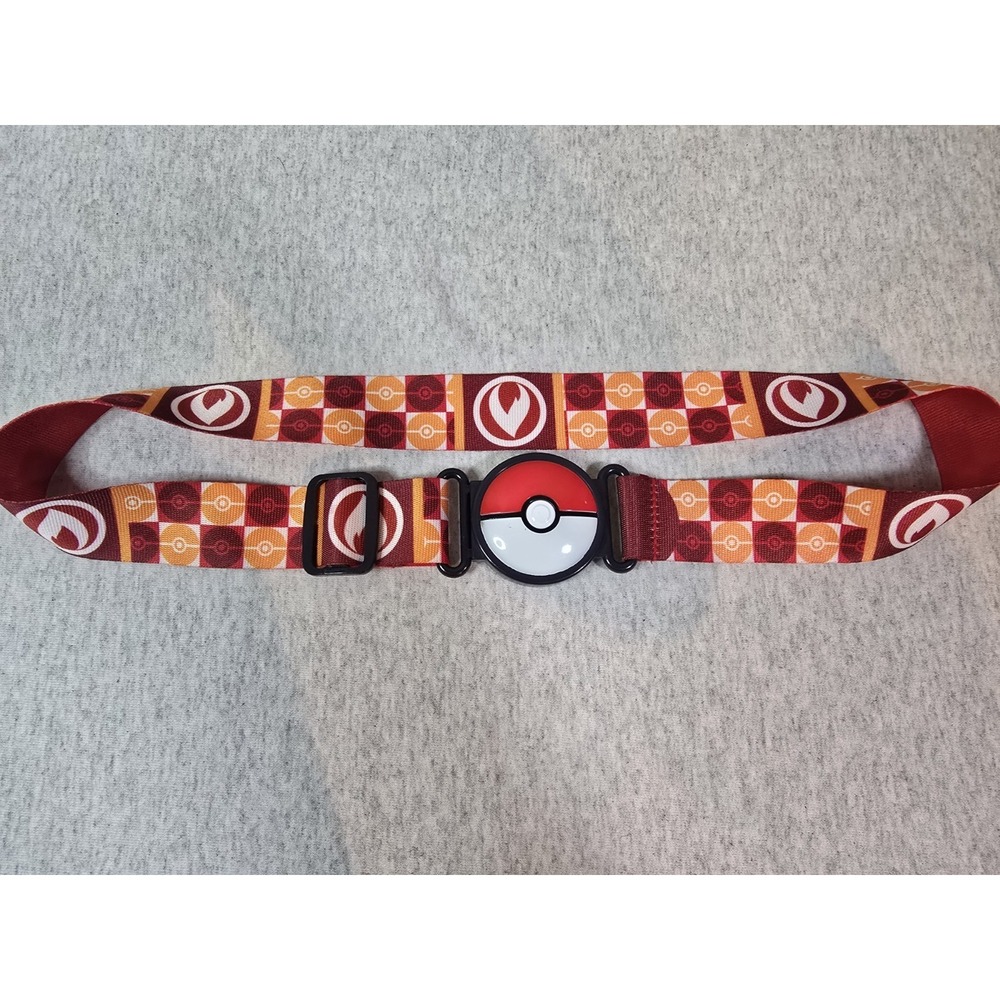 Pokemon Clip N Go Belt (Red) 2018 TOMY Toys Adjustable Strap